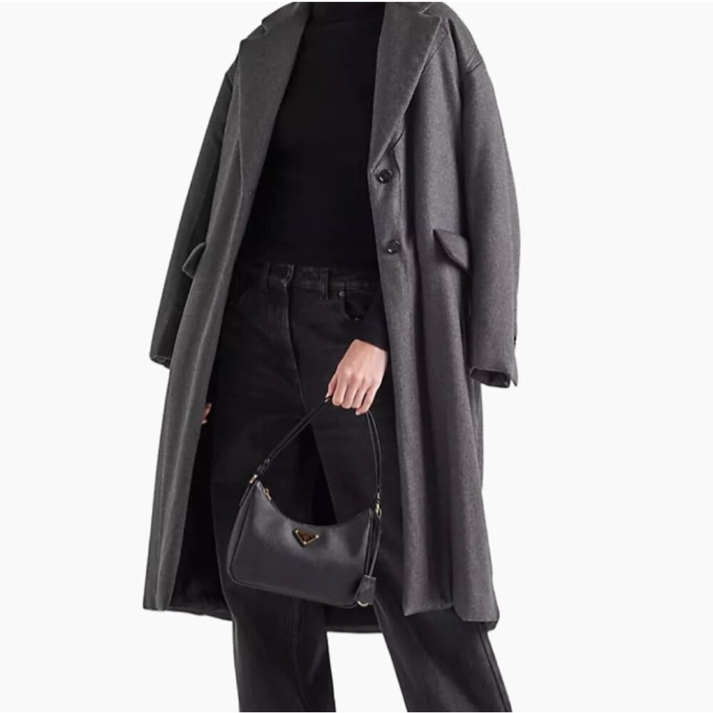 Prada Re~Edition Saffiano Leather Bag - Picture 4 of 16